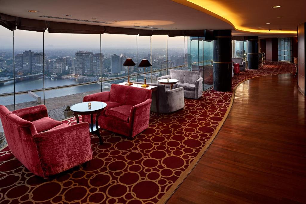 منطقة جلوس في Hilton Cairo Grand Nile