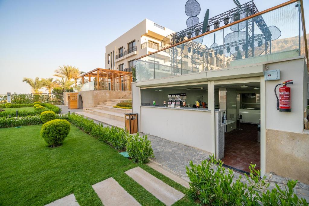 حديقة خارج Al Masa Hotel El Sokhna